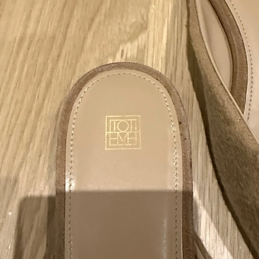 Toteme Tan Cashmere Slippers - Picture 4 of 5